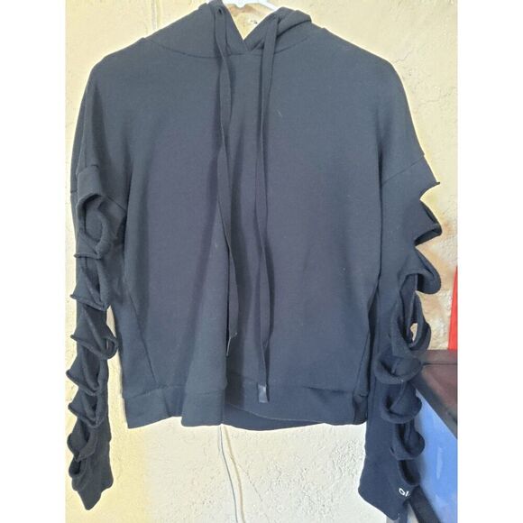 EUC Size Xsm Alo Yoga Slay Hoodie - Picture 4 of 5